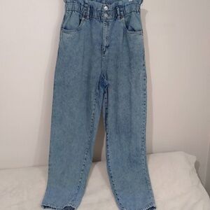 Vintage High Rise Jeans Size 28